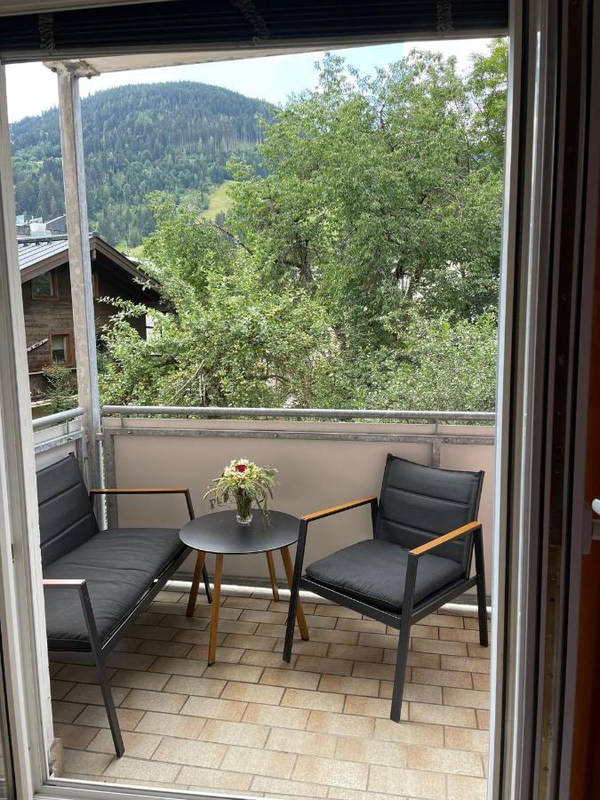 Spacious 2 Bedroom Apartment Zell-Am-See Town Center 滨湖采尔 外观 照片